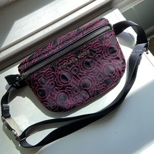 Michael Kors Fanny Pack 👛